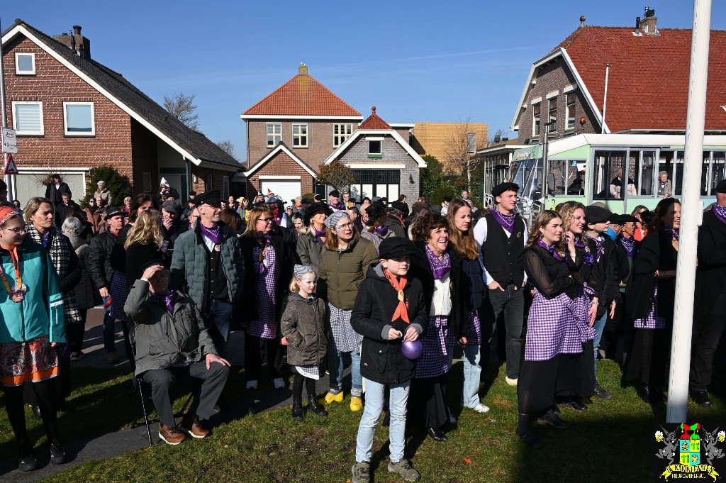 ../Images/Boerenbruiloft gemeentehuis 2025 058.jpg